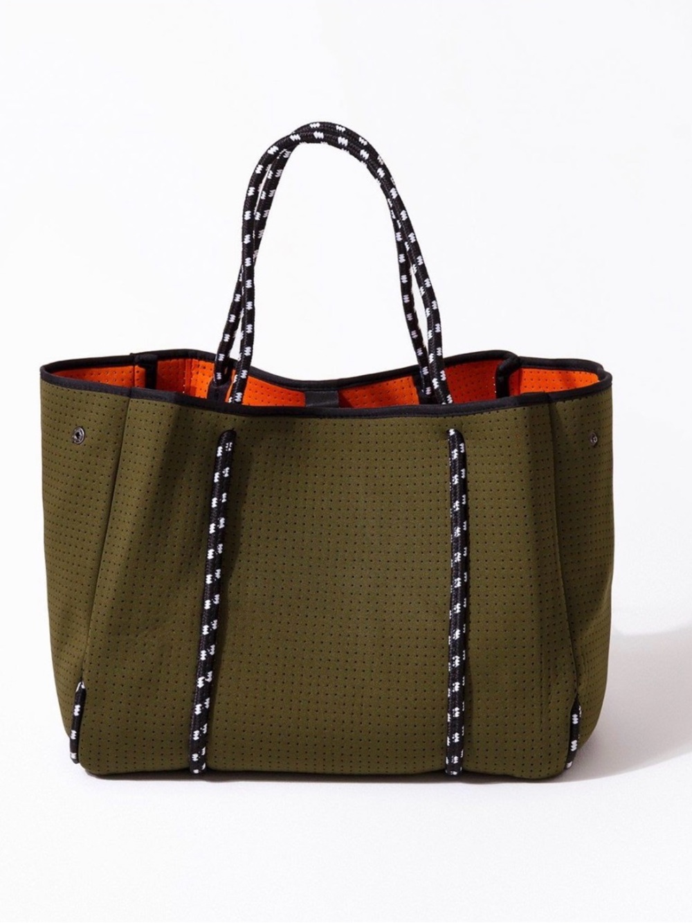 Pop UPS EVERYDAY TOTE WHITE BLUES
Safari Green